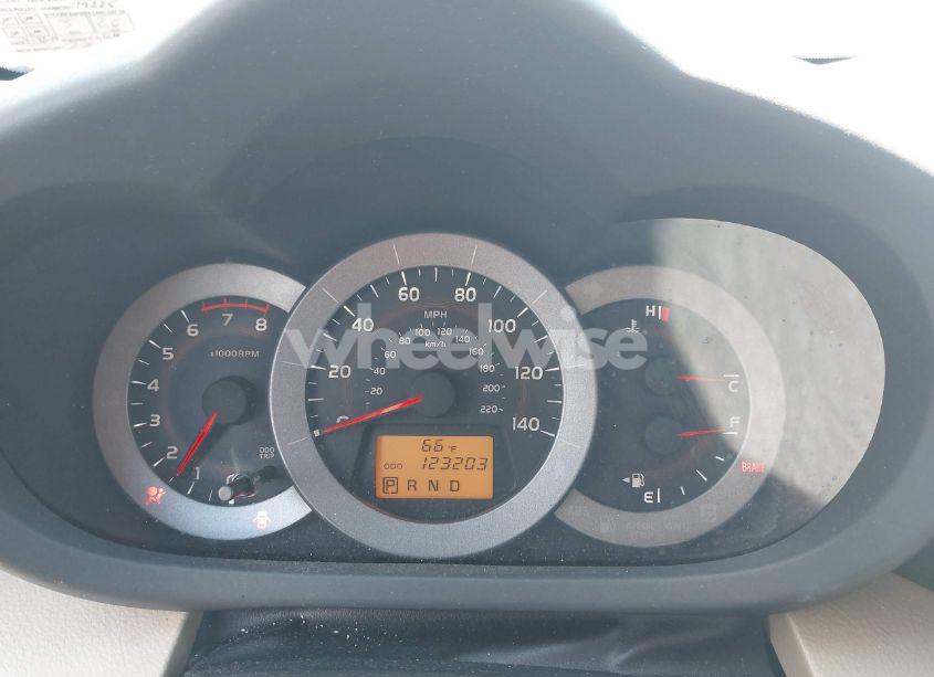 Photo 7 of 2011 Toyota Rav4 (VIN 2T3BF4DV0BW088079)