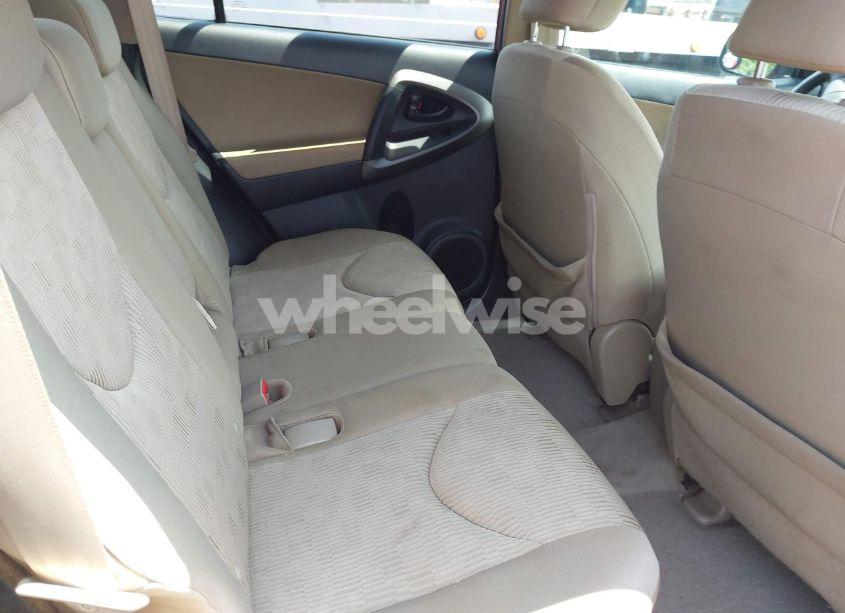 Photo 8 of 2011 Toyota Rav4 (VIN 2T3BF4DV0BW088079)