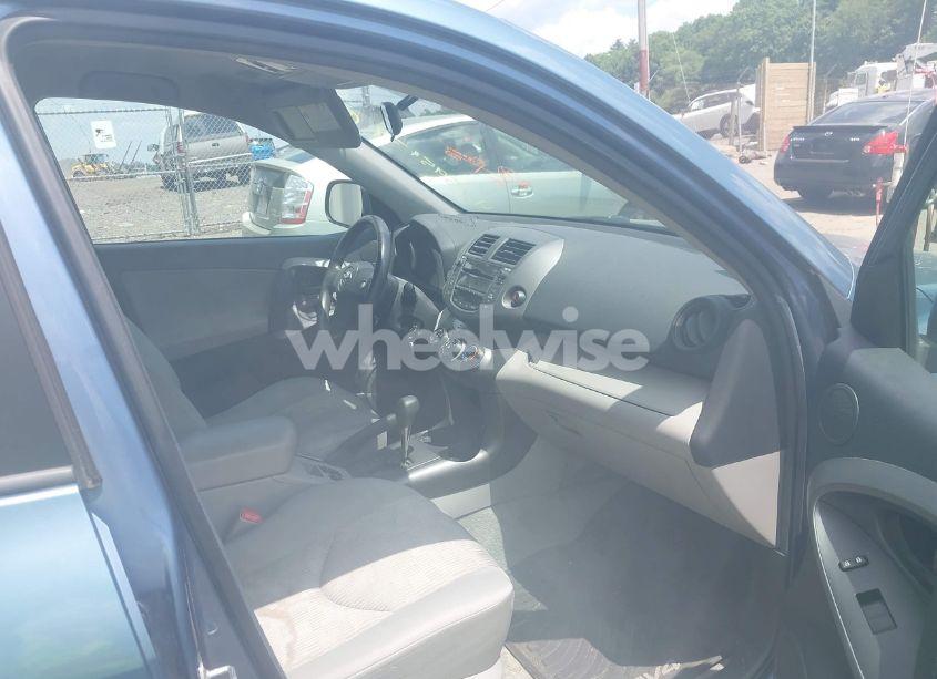 Photo 5 of 2011 Toyota Rav4 (VIN 2T3BF4DV0BW098787)