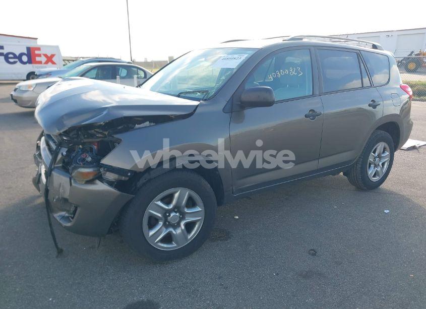 Photo 2 of 2011 Toyota Rav4 (VIN 2T3BF4DV0BW134168)