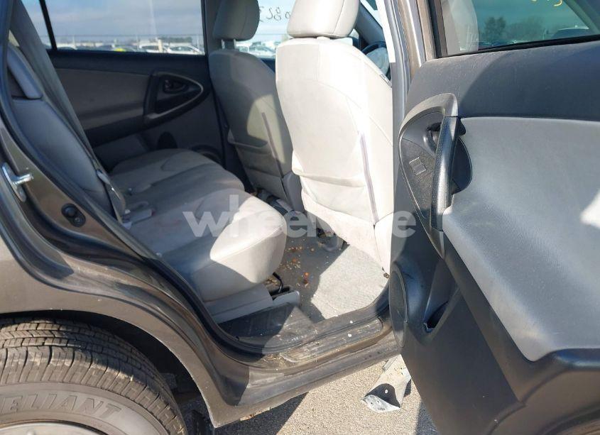 Photo 8 of 2011 Toyota Rav4 (VIN 2T3BF4DV0BW134168)