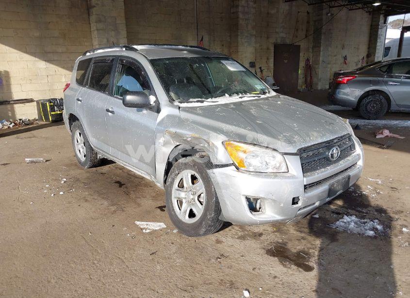 2011 Toyota Rav4 (VIN 2T3BF4DV0BW142058) main photo