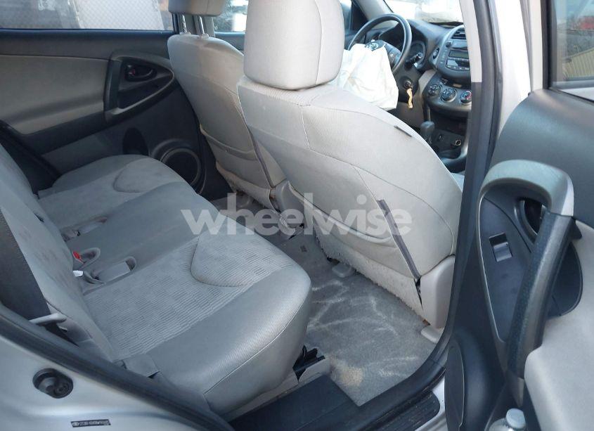 Photo 8 of 2011 Toyota Rav4 (VIN 2T3BF4DV0BW169485)