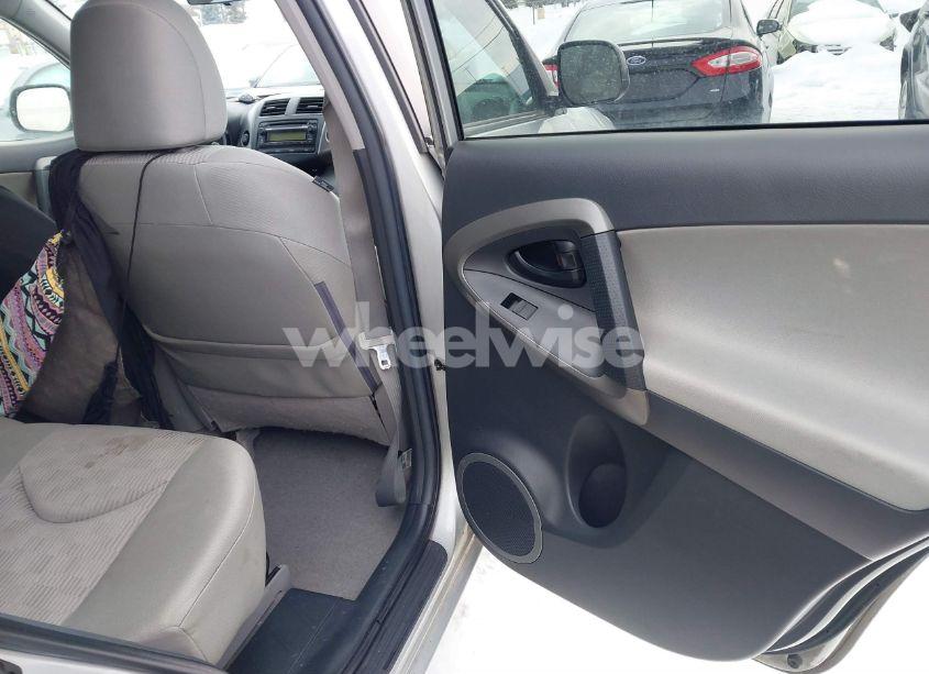 Photo 8 of 2012 Toyota Rav4 (VIN 2T3BF4DV0CW207797)
