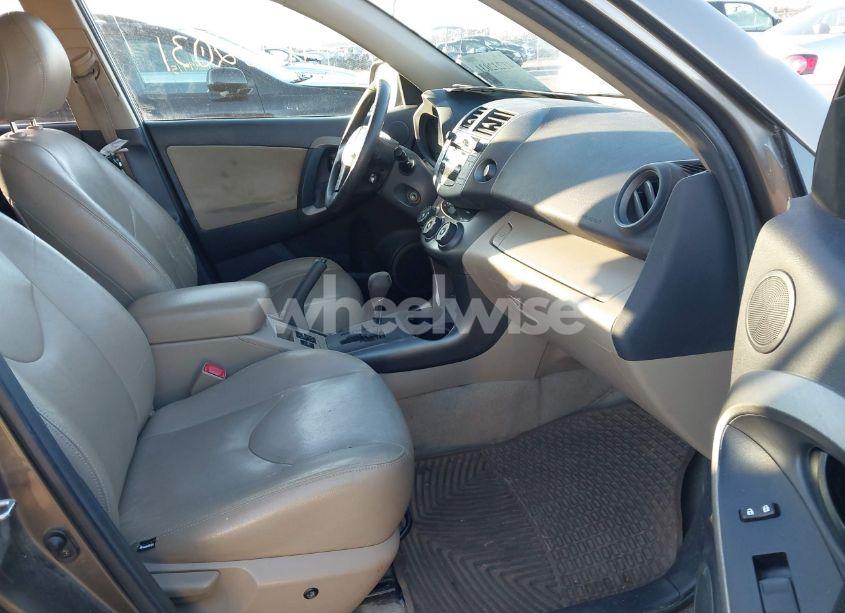 Photo 5 of 2010 Toyota Rav4 (VIN 2T3BF4DV1AW058989)