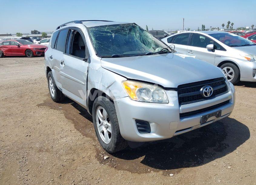 2011 Toyota Rav4 (VIN 2T3BF4DV1BW085420) main photo