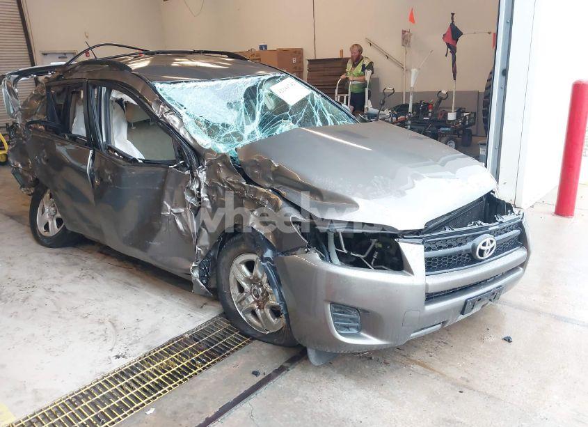 2011 Toyota Rav4 (VIN 2T3BF4DV1BW122370) main photo