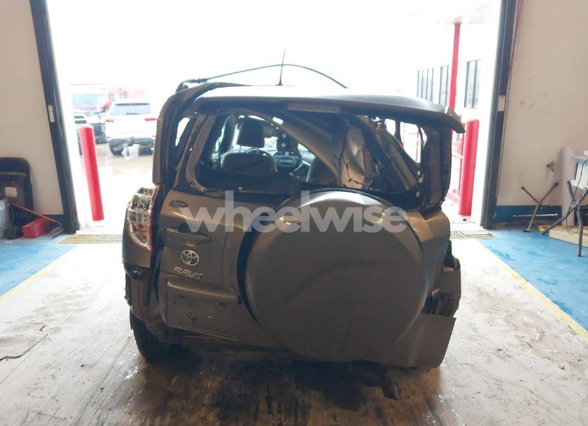 Photo 17 of 2011 Toyota Rav4 (VIN 2T3BF4DV1BW122370)