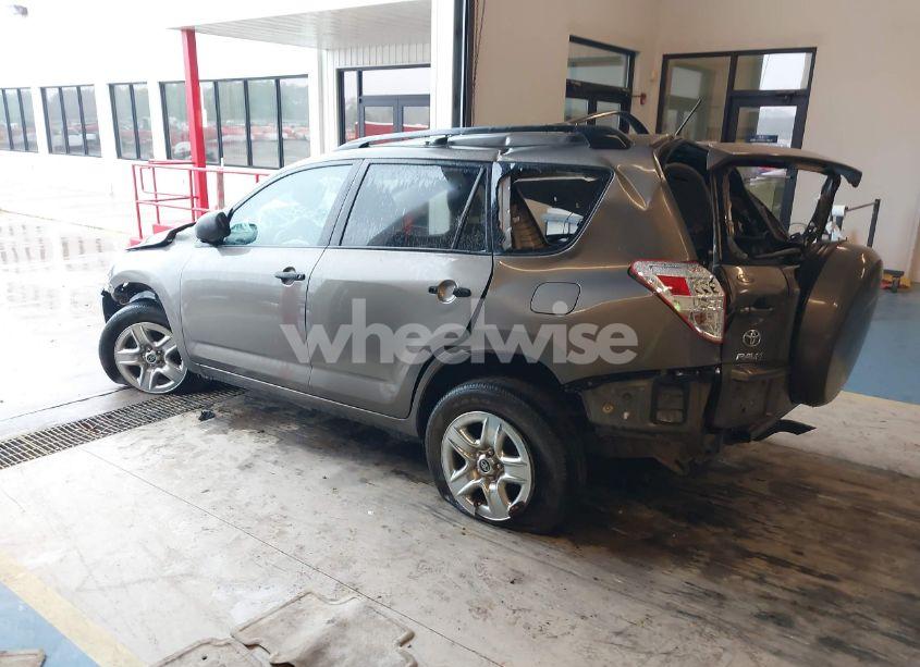 Photo 3 of 2011 Toyota Rav4 (VIN 2T3BF4DV1BW122370)