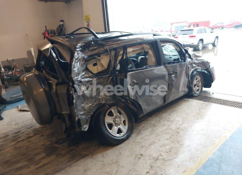 Photo 4 of 2011 Toyota Rav4 (VIN 2T3BF4DV1BW122370)