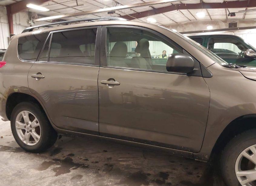 Photo 14 of 2011 Toyota Rav4 (VIN 2T3BF4DV1BW129660)