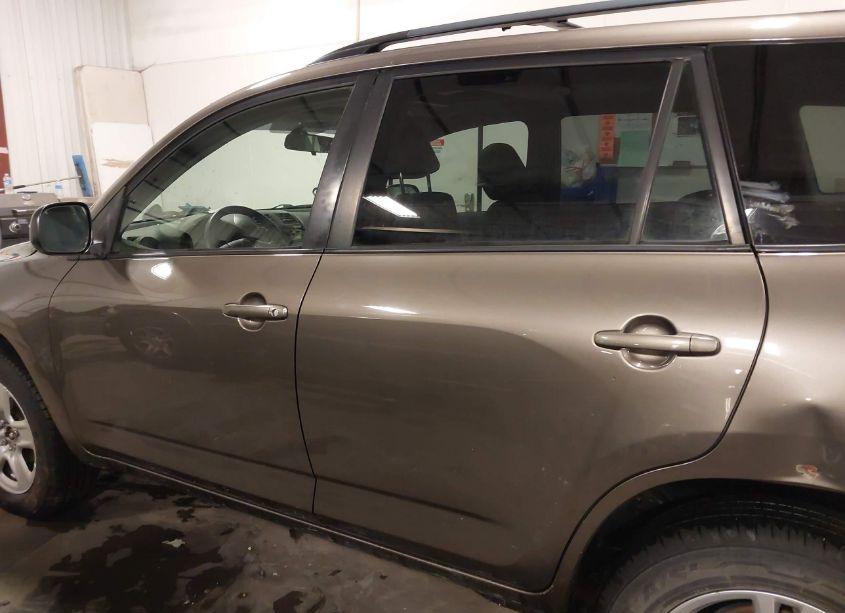 Photo 15 of 2011 Toyota Rav4 (VIN 2T3BF4DV1BW129660)