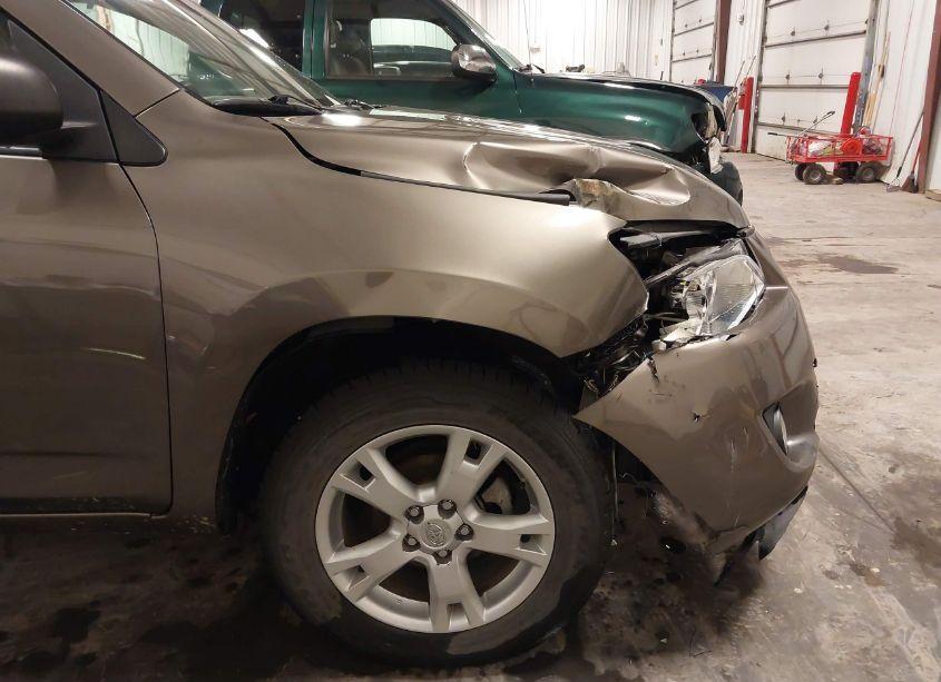 Photo 18 of 2011 Toyota Rav4 (VIN 2T3BF4DV1BW129660)
