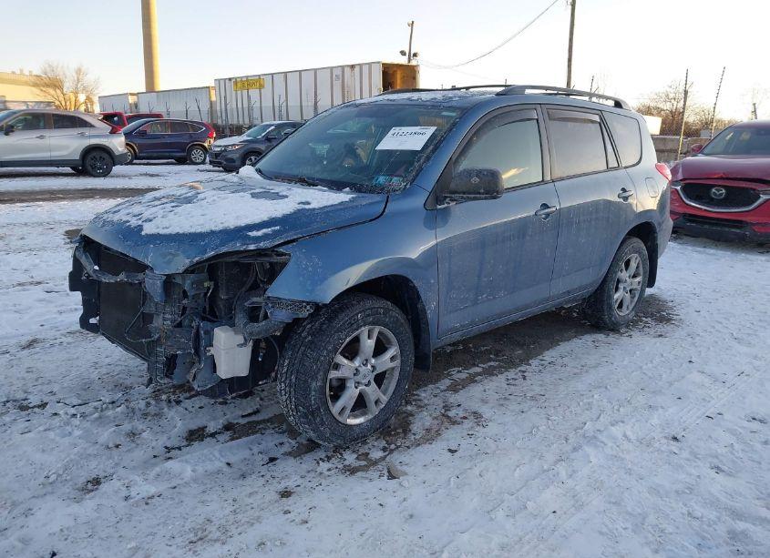Photo 2 of 2011 Toyota Rav4 (VIN 2T3BF4DV1BW149939)