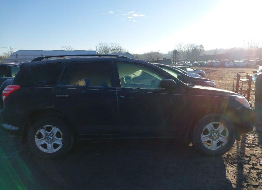 Photo 13 of 2011 Toyota Rav4 (VIN 2T3BF4DV1BW162822)