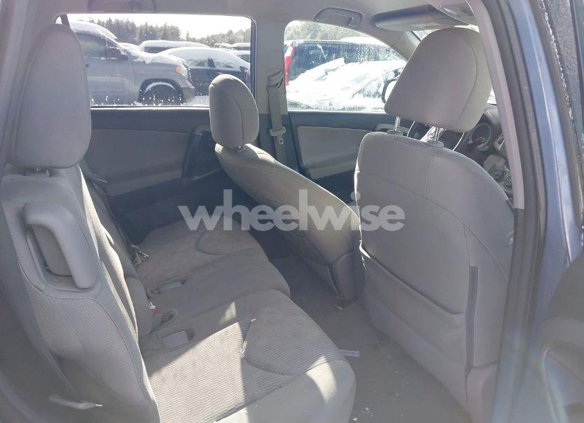 Photo 8 of 2011 Toyota Rav4 (VIN 2T3BF4DV1BW168944)