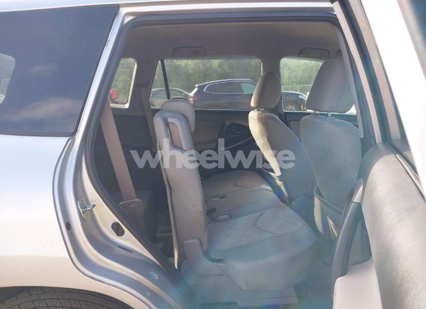 Photo 8 of 2010 Toyota Rav4 (VIN 2T3BF4DV2AW078054)