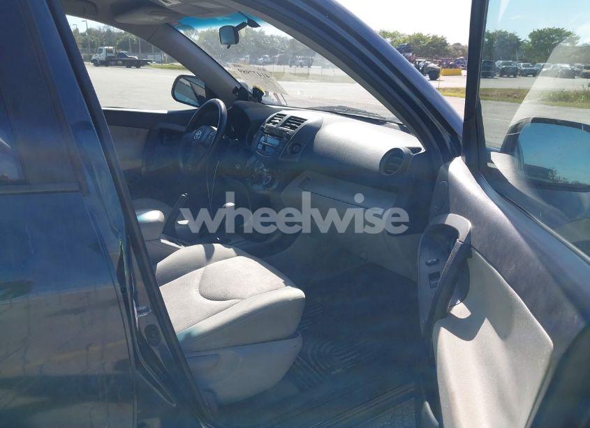 Photo 5 of 2011 Toyota Rav4 (VIN 2T3BF4DV2BW093865)