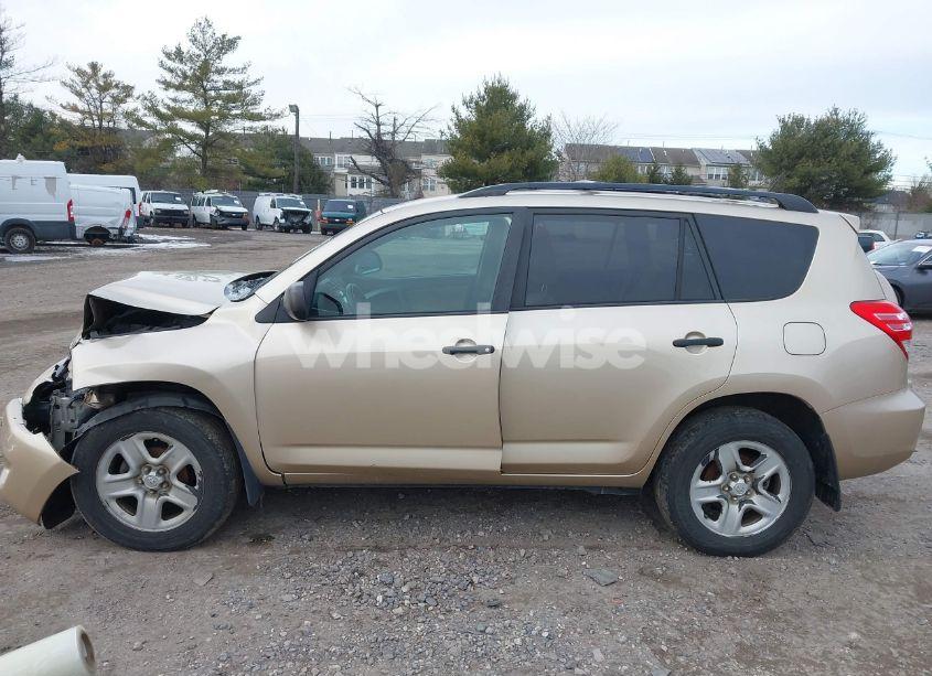Photo 14 of 2011 Toyota Rav4 (VIN 2T3BF4DV2BW094742)