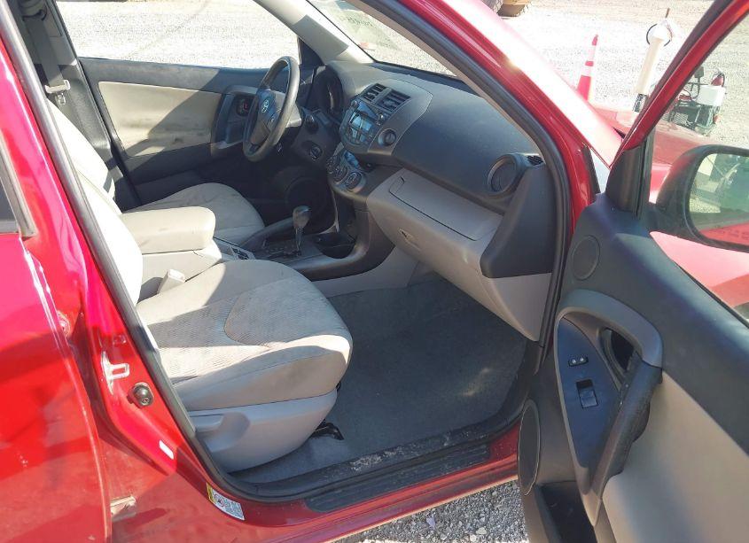 Photo 5 of 2011 Toyota Rav4 (VIN 2T3BF4DV2BW116609)