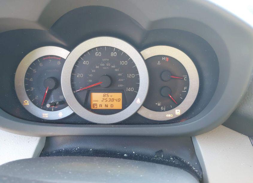 Photo 7 of 2011 Toyota Rav4 (VIN 2T3BF4DV2BW116609)