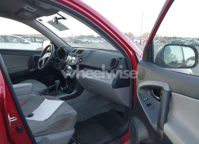 Photo 5 of 2011 Toyota Rav4 (VIN 2T3BF4DV2BW119543)