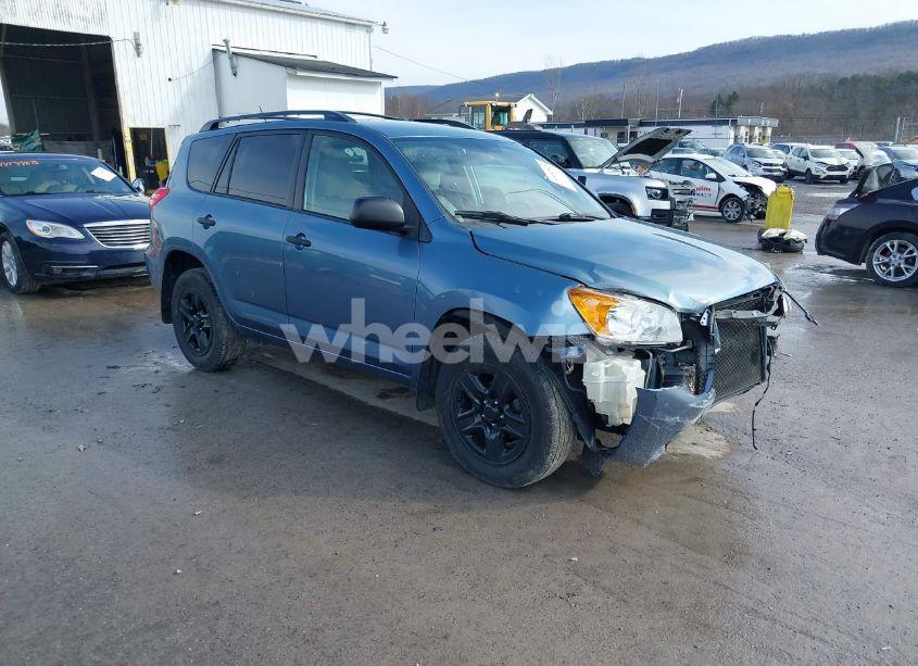 2011 Toyota Rav4 (VIN 2T3BF4DV2BW140747) main photo