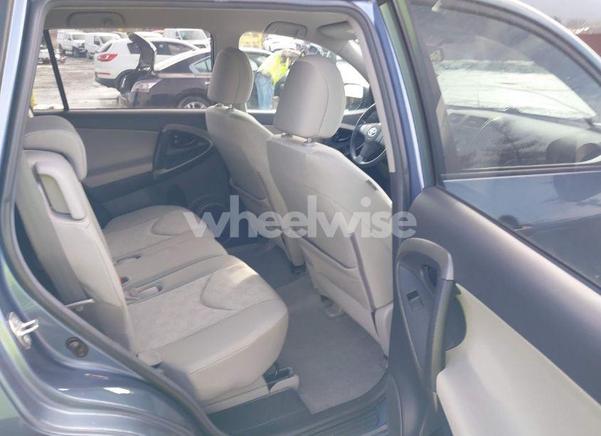 Photo 8 of 2011 Toyota Rav4 (VIN 2T3BF4DV2BW140747)