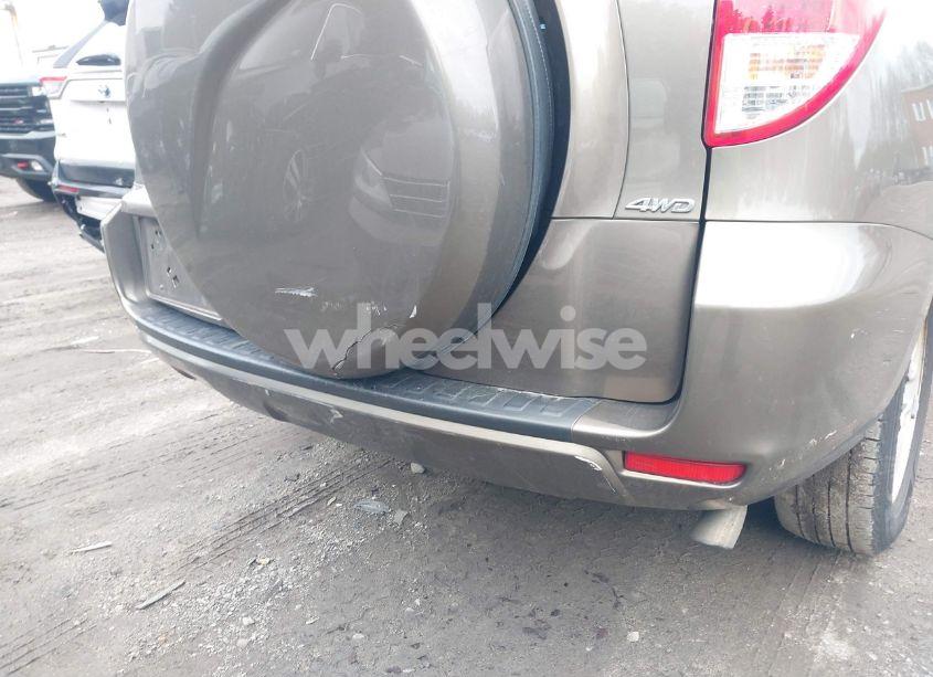 Photo 6 of 2011 Toyota Rav4 (VIN 2T3BF4DV2BW148248)