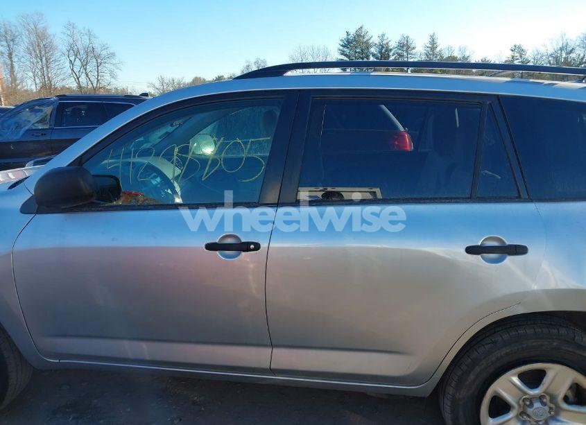 Photo 14 of 2011 Toyota Rav4 (VIN 2T3BF4DV2BW165261)