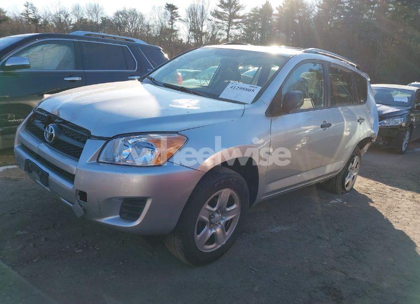 Photo 2 of 2011 Toyota Rav4 (VIN 2T3BF4DV2BW165261)