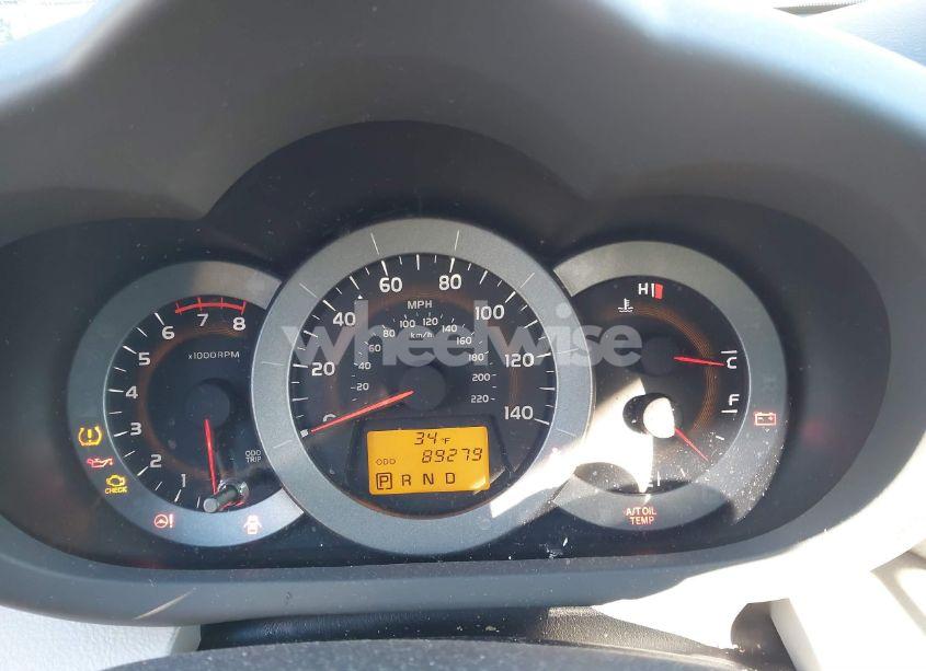 Photo 7 of 2011 Toyota Rav4 (VIN 2T3BF4DV2BW165261)