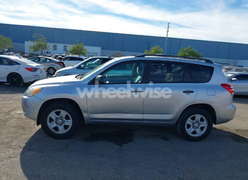 Photo 14 of 2010 Toyota Rav4 (VIN 2T3BF4DV3AW051154)
