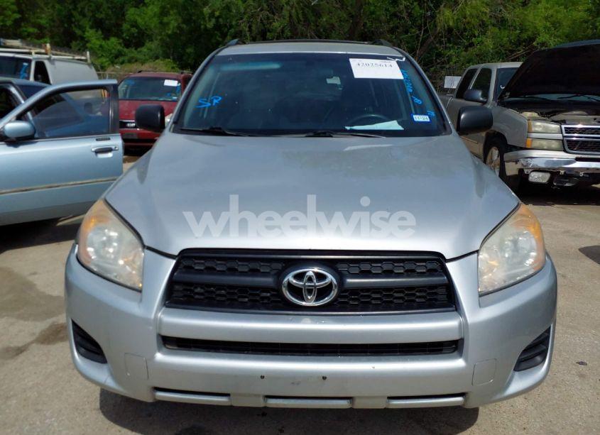Photo 6 of 2010 Toyota Rav4 (VIN 2T3BF4DV3AW079956)