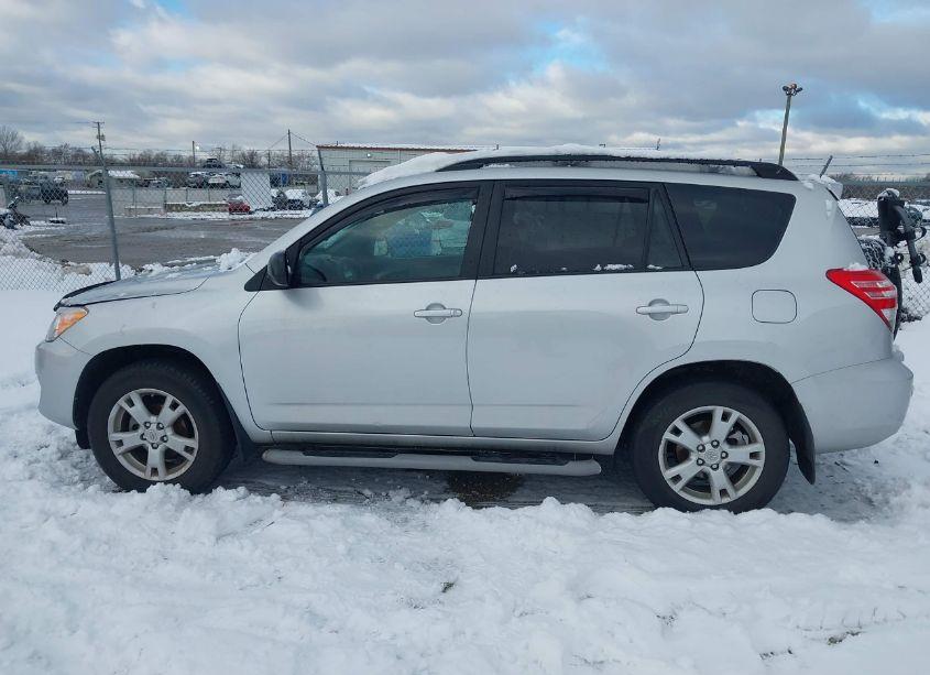 Photo 14 of 2011 Toyota Rav4 (VIN 2T3BF4DV3BW088044)