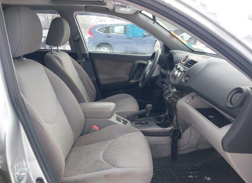 Photo 5 of 2011 Toyota Rav4 (VIN 2T3BF4DV3BW088044)