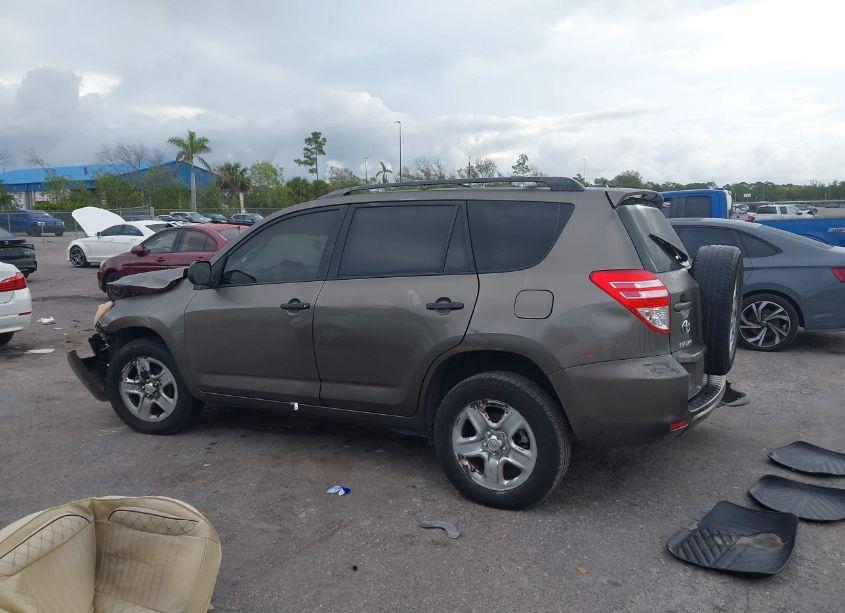 Photo 13 of 2011 Toyota Rav4 (VIN 2T3BF4DV3BW100287)