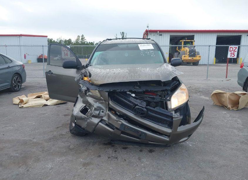 Photo 6 of 2011 Toyota Rav4 (VIN 2T3BF4DV3BW100287)