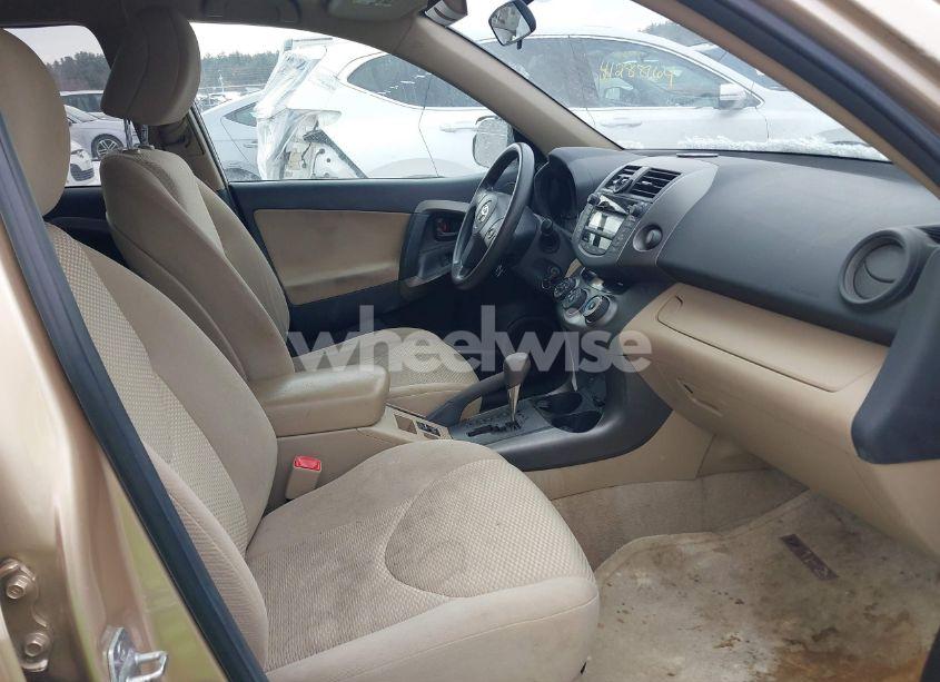 Photo 5 of 2011 Toyota Rav4 (VIN 2T3BF4DV3BW125819)