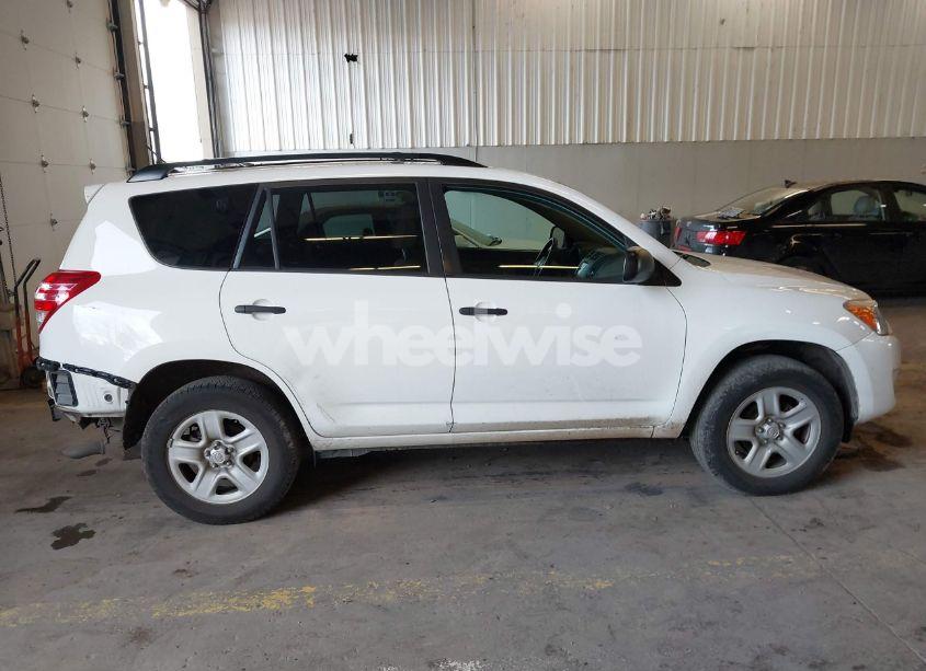 Photo 14 of 2011 Toyota Rav4 (VIN 2T3BF4DV3BW139820)