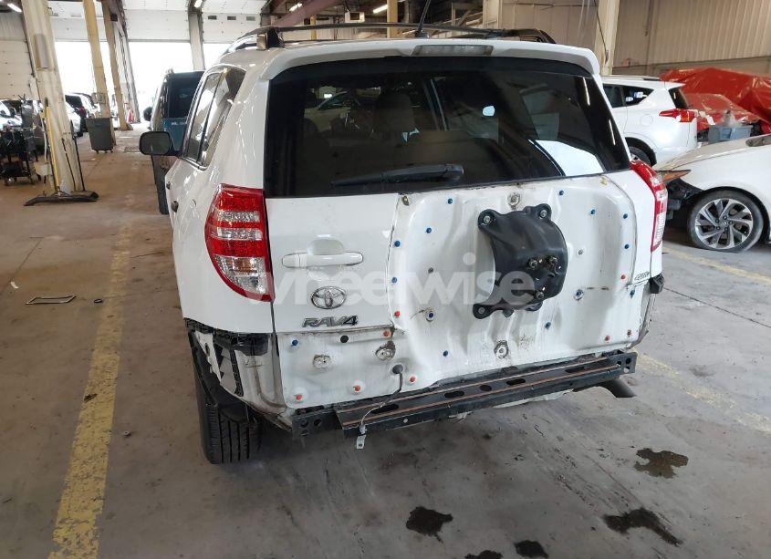 Photo 19 of 2011 Toyota Rav4 (VIN 2T3BF4DV3BW139820)
