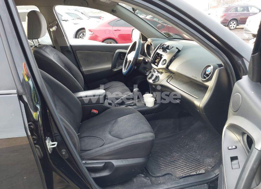 Photo 5 of 2011 Toyota Rav4 (VIN 2T3BF4DV3BW146783)