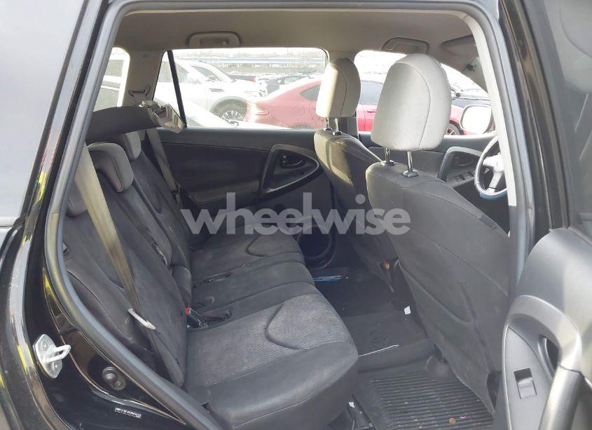 Photo 8 of 2011 Toyota Rav4 (VIN 2T3BF4DV3BW146783)