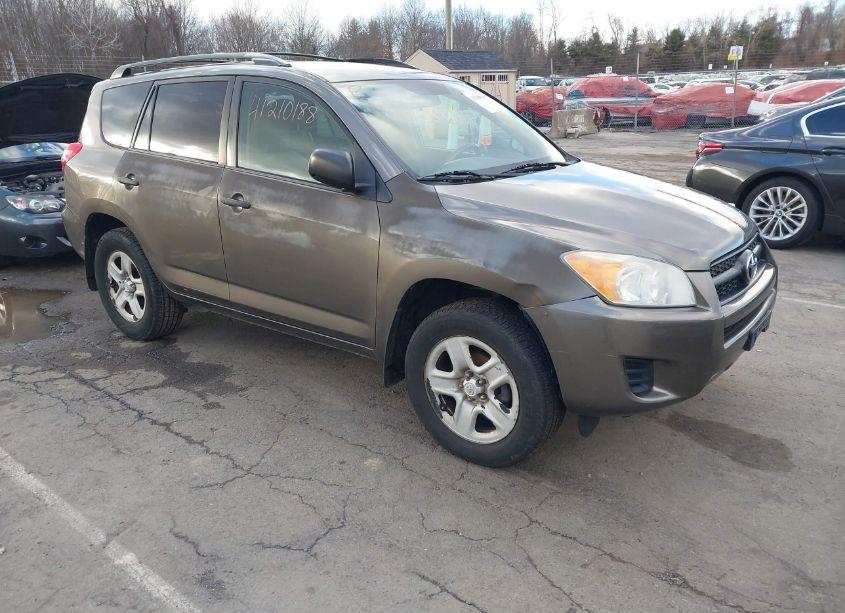 2011 Toyota Rav4 (VIN 2T3BF4DV3BW147769) main photo