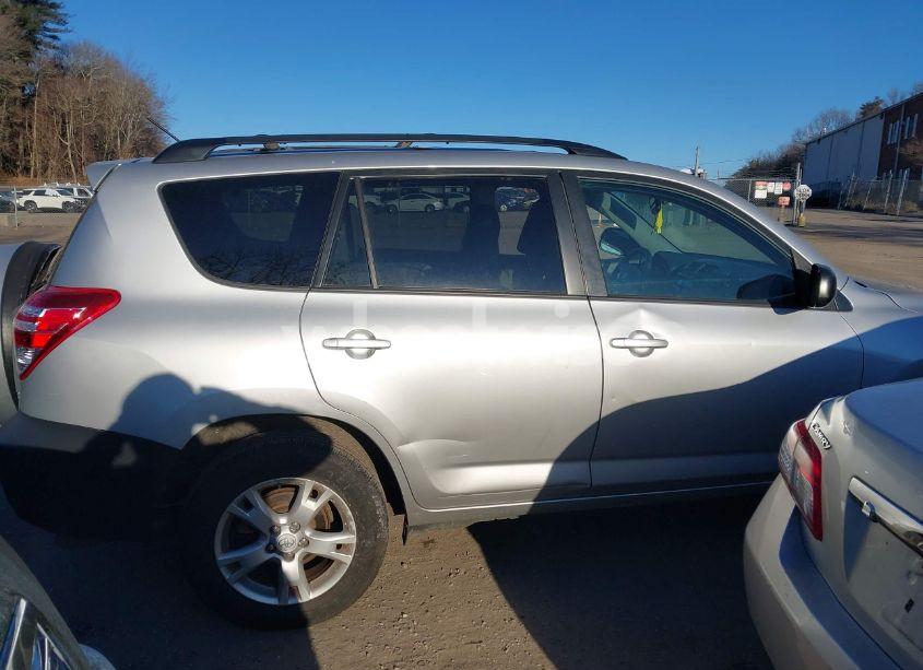 Photo 13 of 2011 Toyota Rav4 (VIN 2T3BF4DV3BW174518)