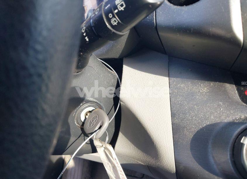 Photo 11 of 2011 Toyota Rav4 (VIN 2T3BF4DV3BW176771)