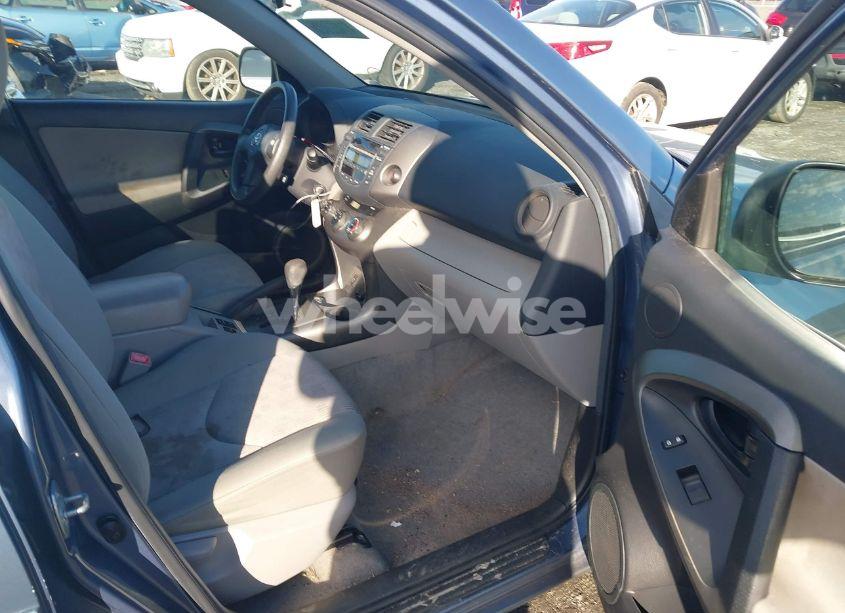 Photo 5 of 2011 Toyota Rav4 (VIN 2T3BF4DV3BW176771)