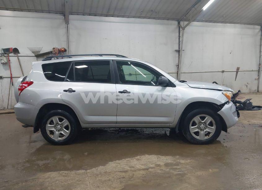 Photo 13 of 2010 Toyota Rav4 (VIN 2T3BF4DV4AW046397)