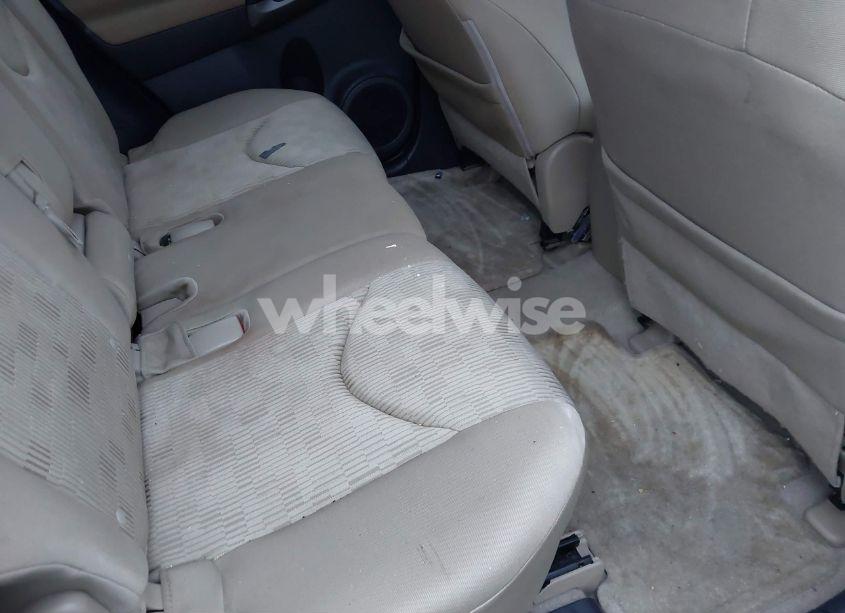 Photo 8 of 2010 Toyota Rav4 (VIN 2T3BF4DV4AW068755)