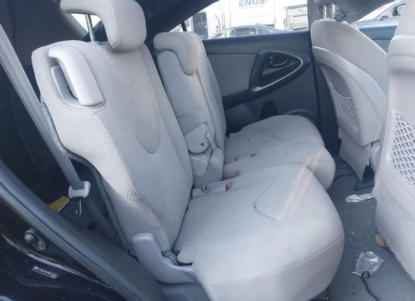 Photo 8 of 2011 Toyota Rav4 (VIN 2T3BF4DV4BW124503)